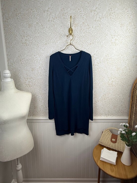 Free People Tops - Free People Dark Navy Crisscross V-Neck Tunic Sweater - Size - Medium